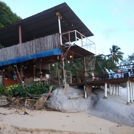 Bungkil Place Otel Tioman island Dış mekan fotoğraf