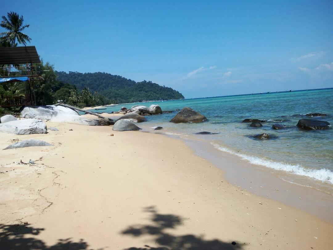 Bungkil Place Otel Tioman island Dış mekan fotoğraf