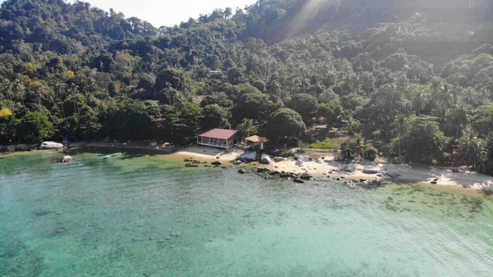 Bungkil Place Otel Tioman island Dış mekan fotoğraf