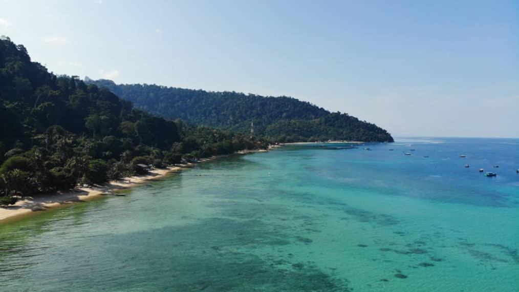 Bungkil Place Otel Tioman island Dış mekan fotoğraf