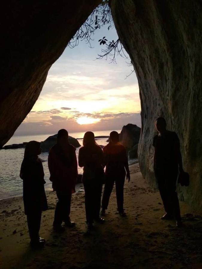 Bungkil Place Otel Tioman island Dış mekan fotoğraf