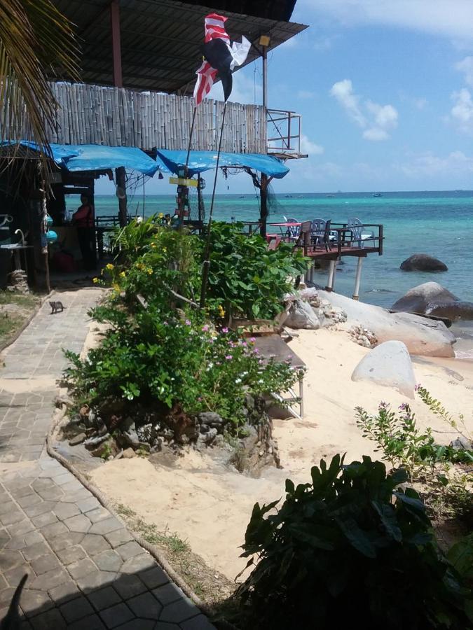 Bungkil Place Otel Tioman island Dış mekan fotoğraf