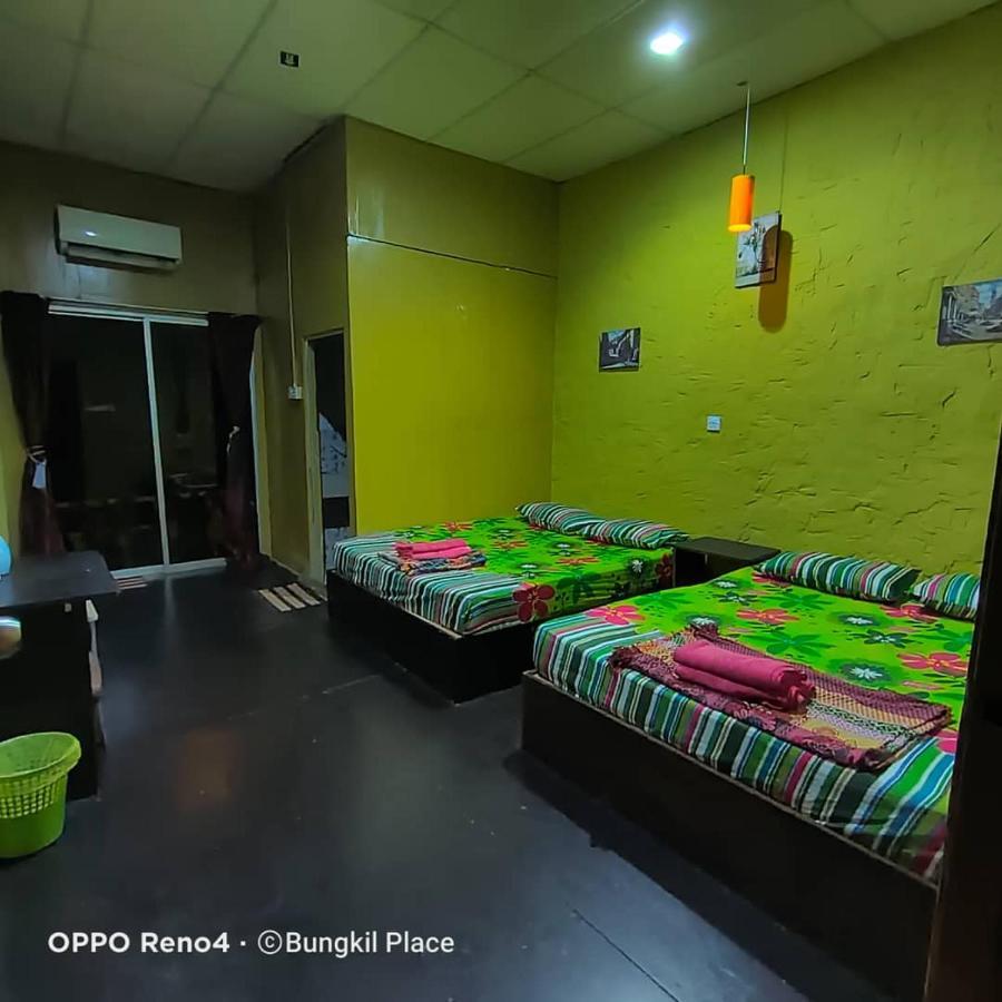 Bungkil Place Otel Tioman island Dış mekan fotoğraf